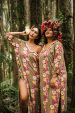 Alohiwai Dress Mele Mu'umu'u Mele Mu'umu'u | Alohiwai at Valia Honolulu Valia Honolulu