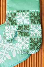 Laha’ole Home Quilt Oven Mitt Set Valia Honolulu