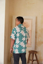 Yireh Men's Men's Kahana Button Up in Nau Men's Kahana Button Up in Nau | YIREH | An ethically conscious clothing brand Valia Honolulu
