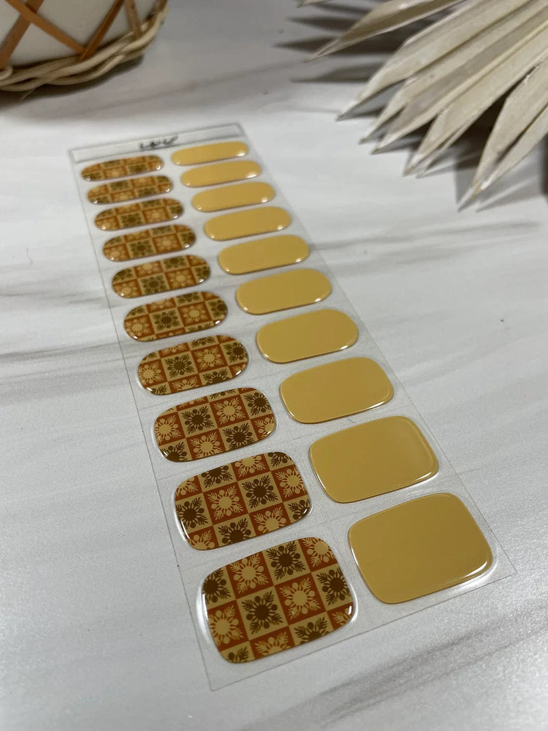 Iwi Nails Beauty and Wellness Gel Nail Strips in Ulu Quilt Valia Honolulu