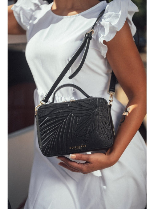 Ocean's End Handbag Handbag Chanel in Onyx Ocean's End Handbag Chanel in Onyx | Valia Honolulu Valia Honolulu